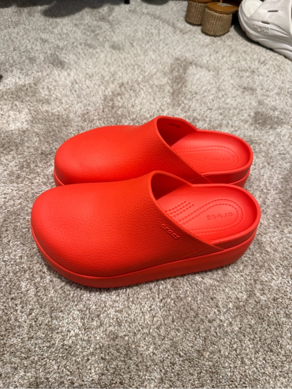 Dylan platform crocs NEW NEVER WORN